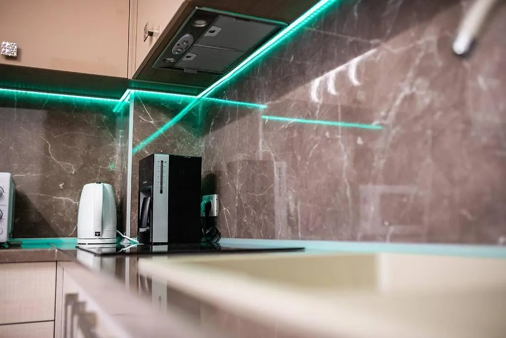 Grand Karavel Top Center Lux Apartment Varna