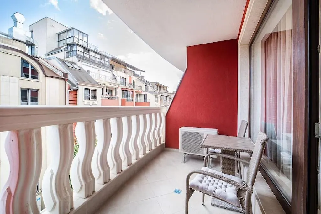 Grand Karavel Top Center Lux Apartment Varna Bulgaria