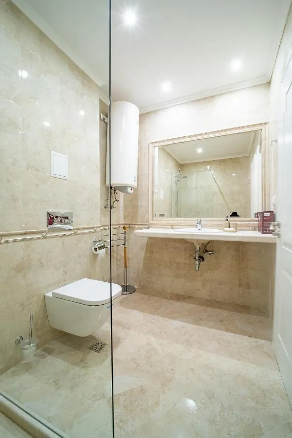 Grand Karavel Top Center Lux Apartment Varna